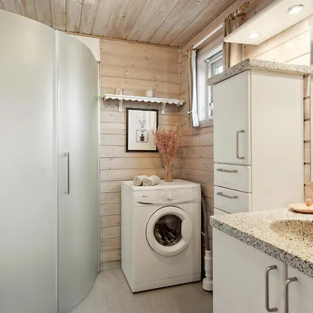 3 Bedroom Lovely In * Otterup