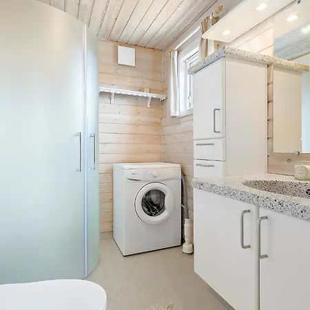 Feriehus 3 Bedroom Lovely In *