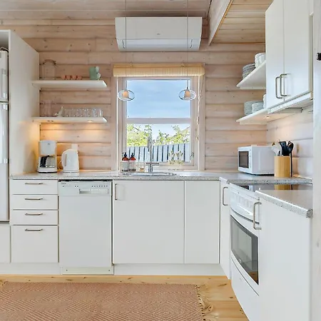 3 Bedroom Lovely In *